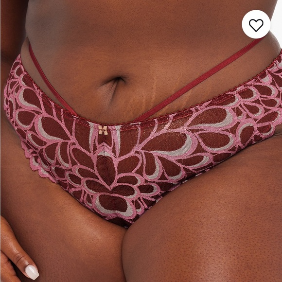 Savage X Fenty Sweet Jam Red Savage Not Sorry Ultra Lace Bra & Brazilian Panty - Picture 7 of 16